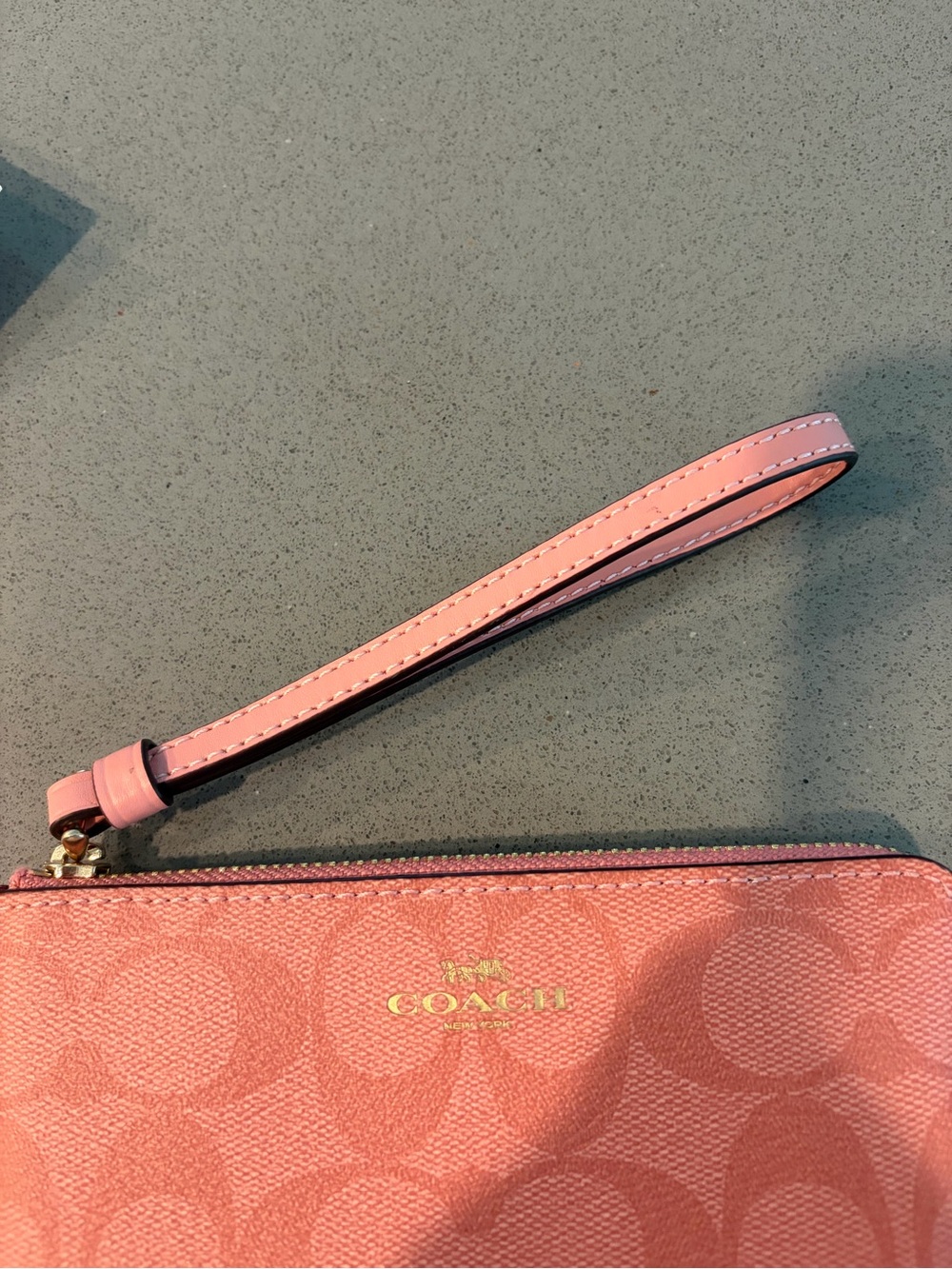 Coach Candy Pink Wristlet Wallet Gold Accents Coral Pink Repeating C Logo NEW - Picture 12 of 12